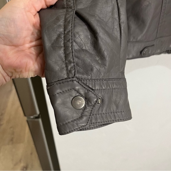 J2 Gray Faux Leather Zip Bomber Jacket Medium - Picture 6 of 14